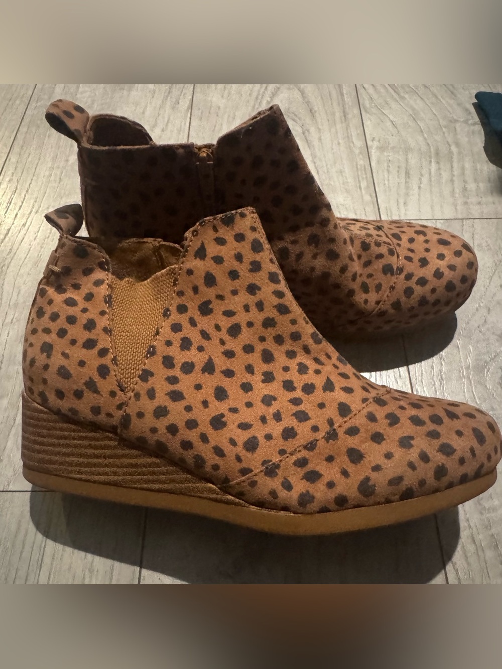 Toms Tan Leopard Print Ankle Booties NWOT
